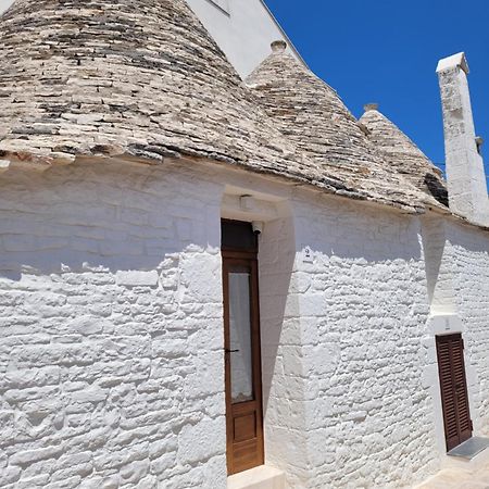 Trulli Matrice Hotel อัลเบโรเบลโล ภายนอก รูปภาพ